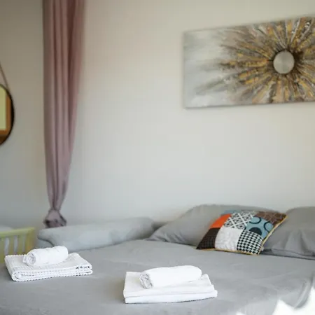 Apartament L'oranger - Terrasse - Parking Prive - Wifi